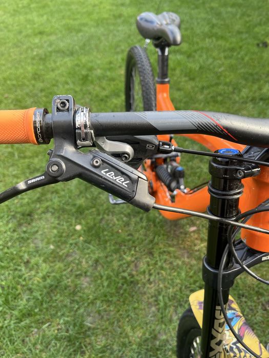 Downhill колело Nukeproof Scalp Boxxer Fox DHX