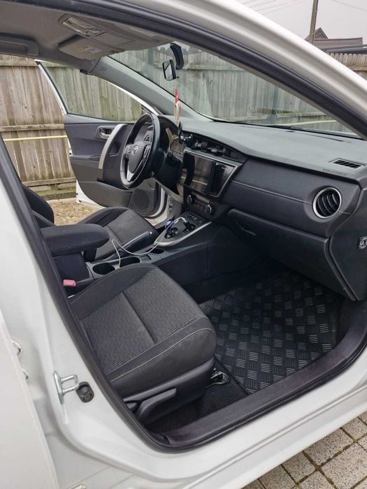 Autovehicul Toyota Auris