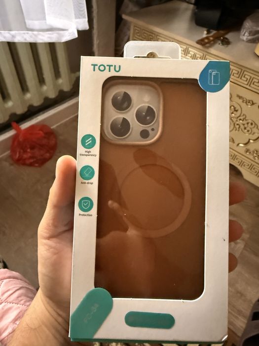 Продам чехол Iphone 16 pro max