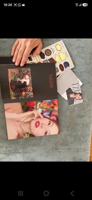 Album k-pop Twice,"Eyes Wide Open",Story Version,ca si nou