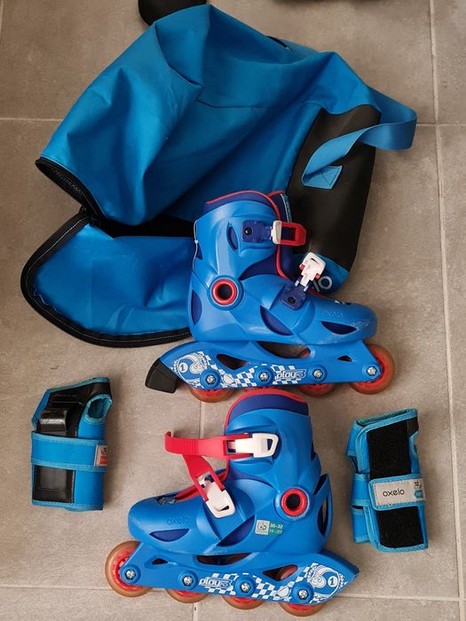 Role Oxelo Play 3 Albastre Copii Marime 30-32 + protectii palme +husa