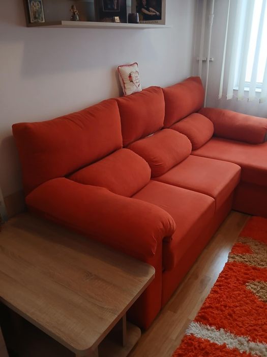 Vând garnitura mobila cu, colțar inclus