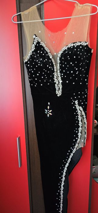 Vand Rochie purtata odată