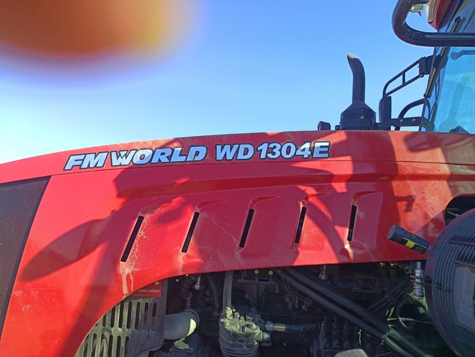 FM WORLD WD 1304 E Traktor