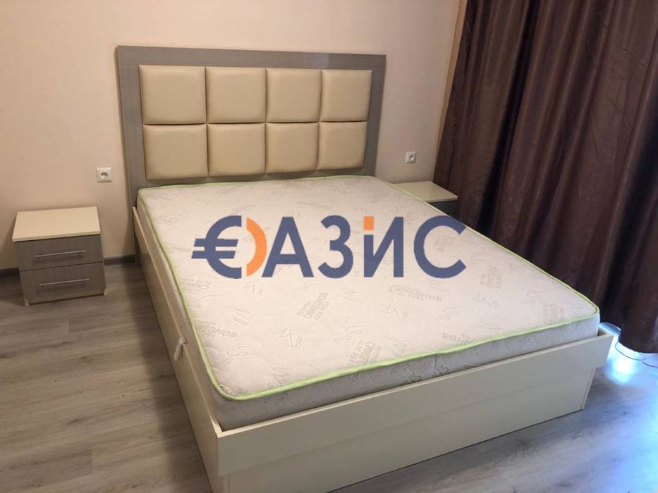 Продава се Двустаен апартамент в к.к. Слънчев бряг - 72 кв.м за 1400 €/кв.м - Снимка #10