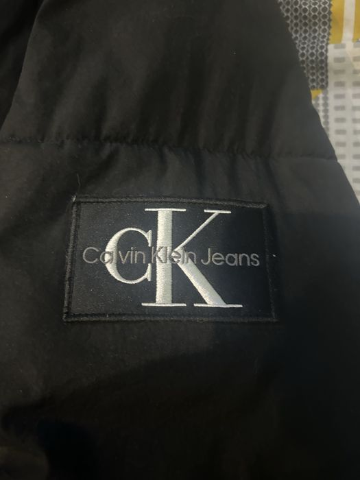 Calvin Klein яке