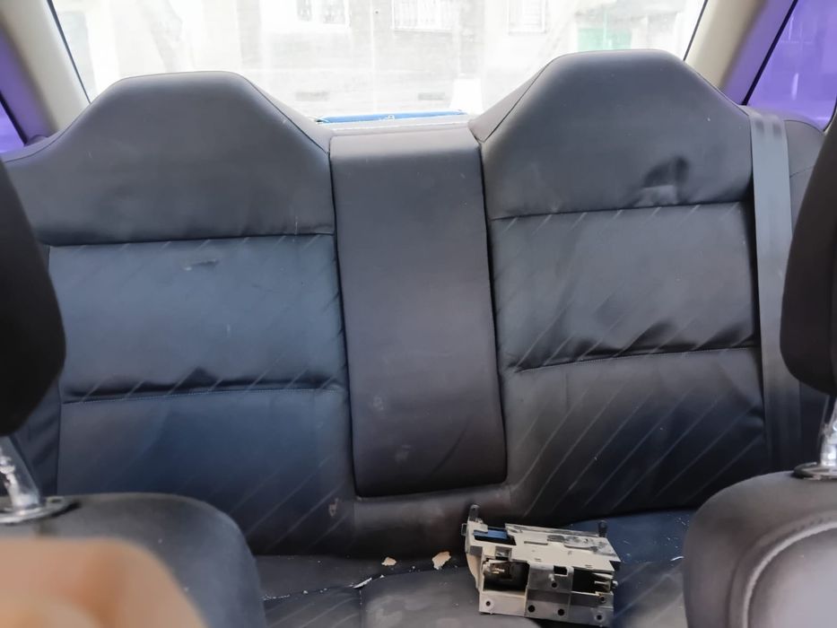 Продам по запчастями ауди
