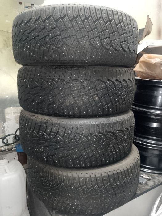 Шины зима со шипами