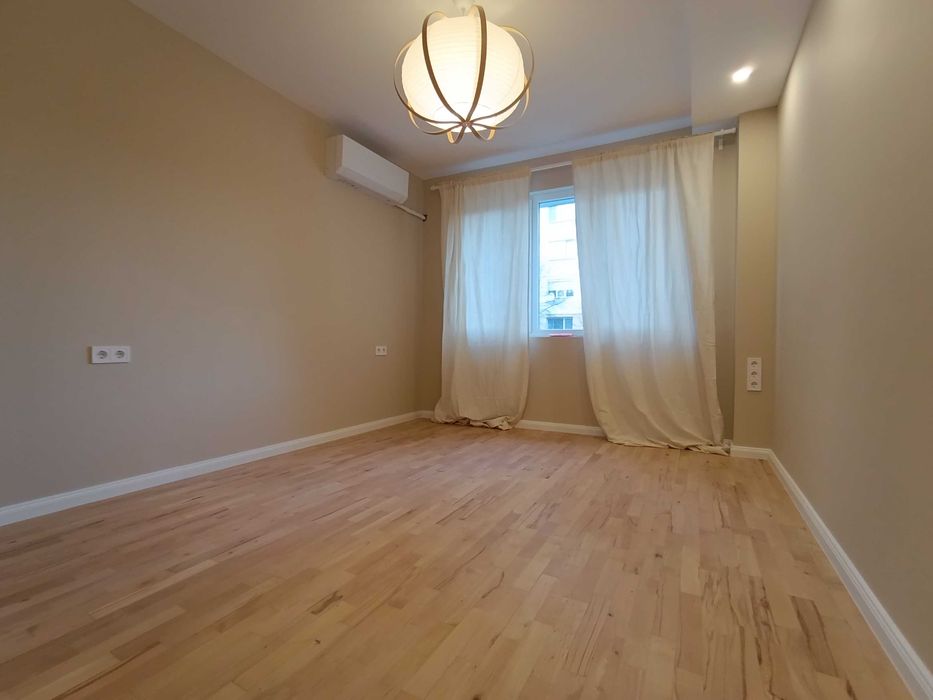 Продава се Тристаен апартамент в София, Люлин 5 - 87 кв.м за 1137 €/кв.м - Снимка #3