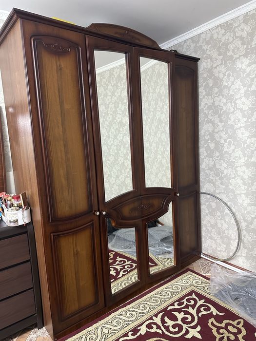 Продается спальный гарнитур, в отличном состоянии