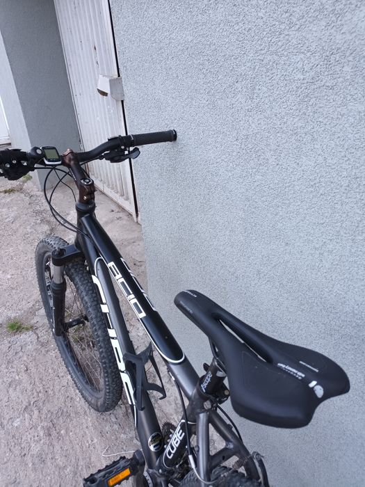 Bicicleta cube 26