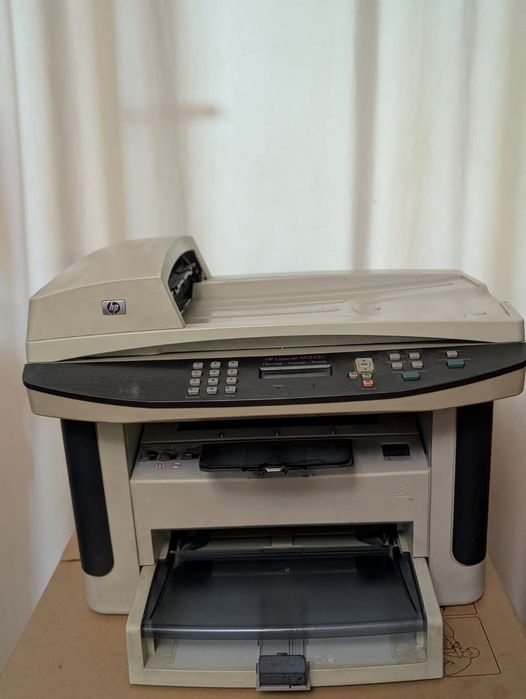 Принтер со сканером HP LaserJet M1522nf