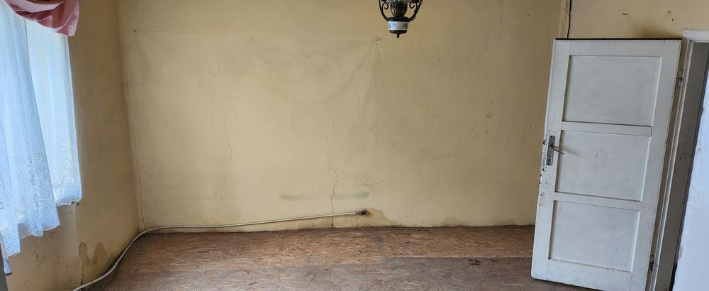 Casă renovabilă de vânzare în Diosig ultracentral 35km de Oradea