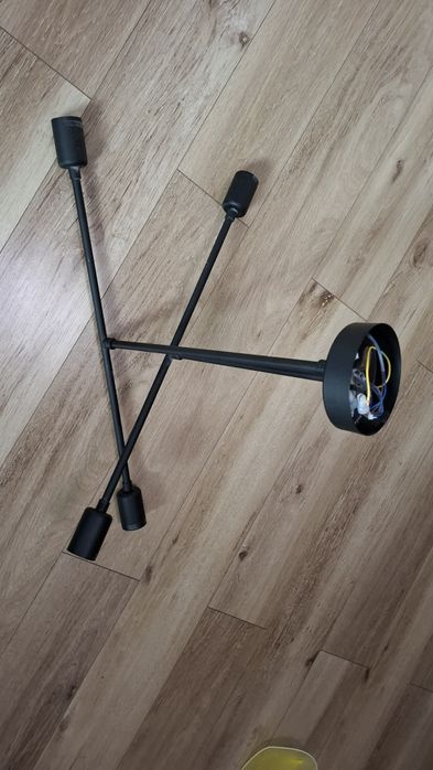 Corp iluminat artdeco negru 4 becuri