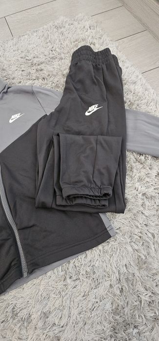 Детски анцунг Nike