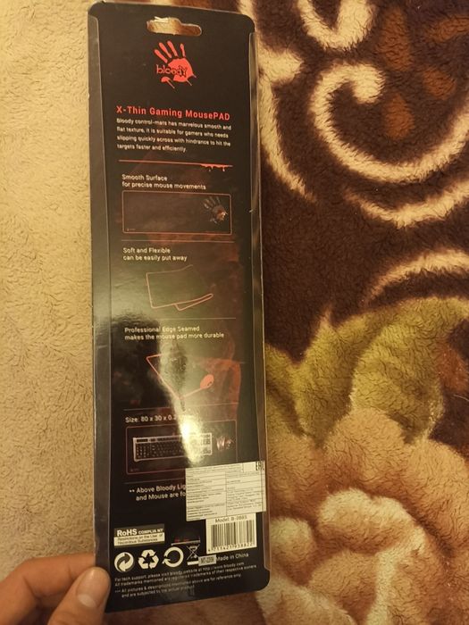 Продам коврик для компьютера,для клавиатуры и мыши за 2000