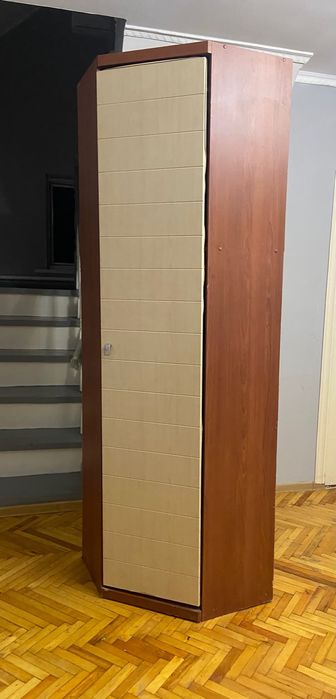 Шкаф для прихожей