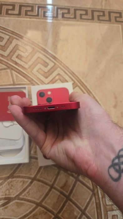 iPhone 13 Mini RED