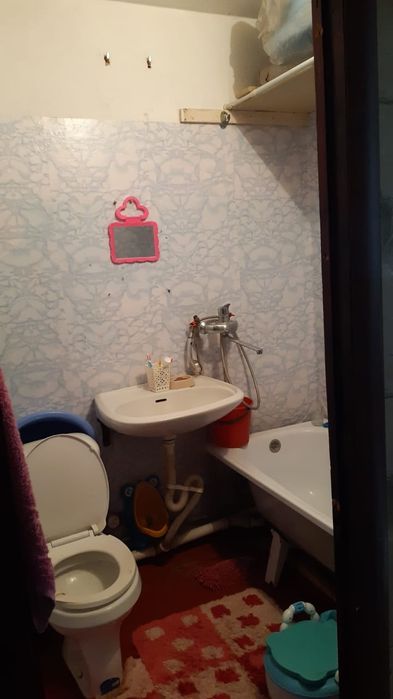 Продам квартиру 11 микрорайон