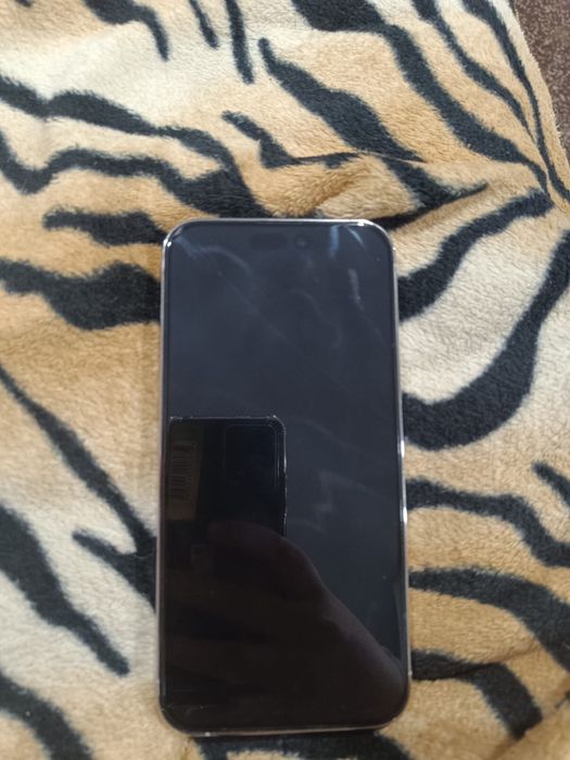 Продам Айфон 14 про макс