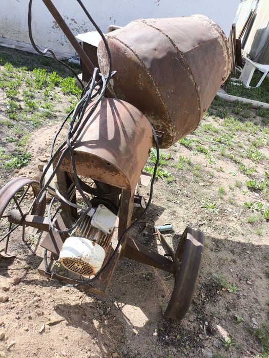 Бетономешалка б/у