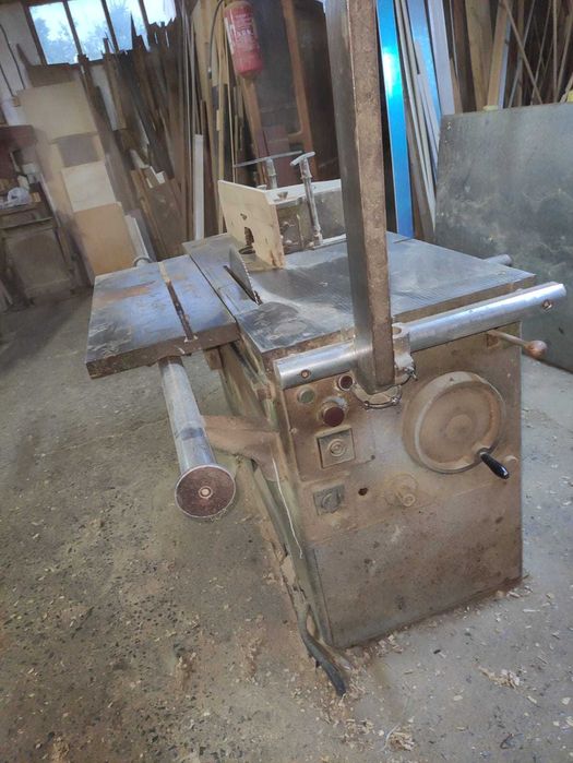 Masina combinata: circular + freza (MUT 400)