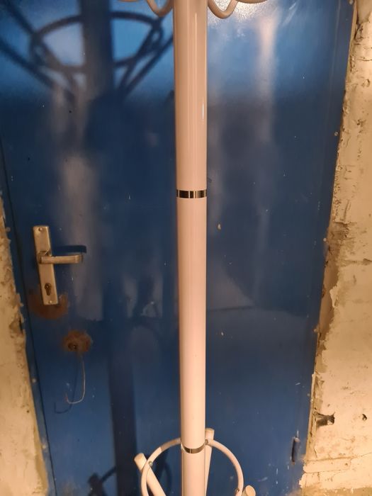 Метална закачалка