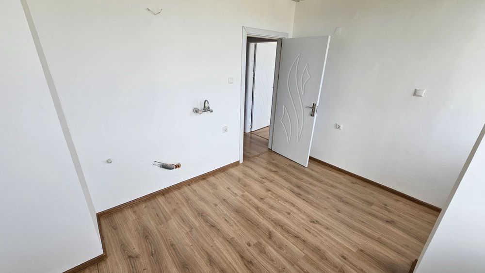 Продава се Едностаен апартамент в Разград, Бели Лом - 35 кв.м за 1749 €/кв.м - Снимка #3