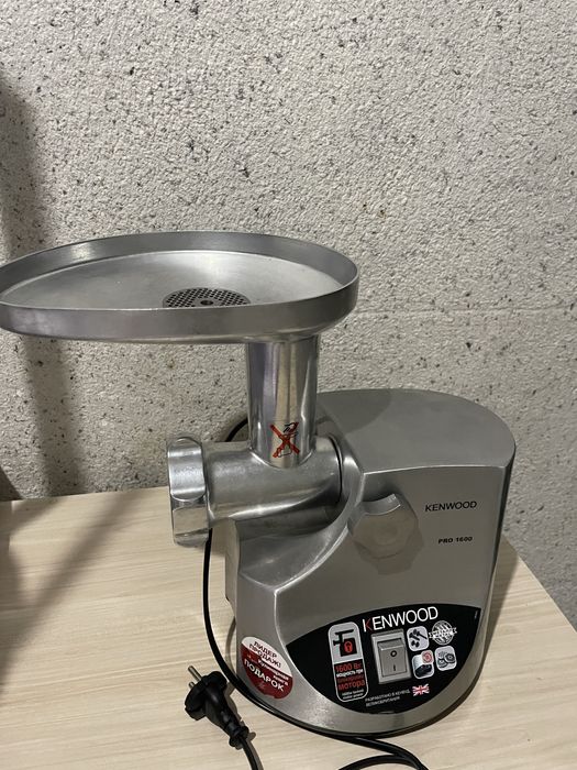 Мясорубка мощная от Кенвуд