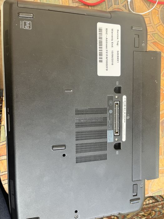 Laptop Dell astept oferte