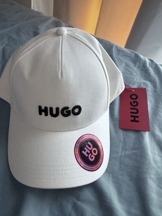 Sapca Hugo originala alb