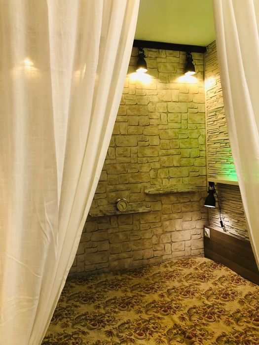 Studio Garsoniera de închiriat.
Total echipata și mobilata( inclusiv m