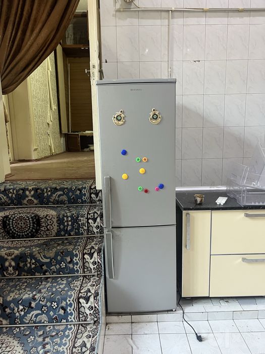 Xoladelnik srochna prodoyotsya