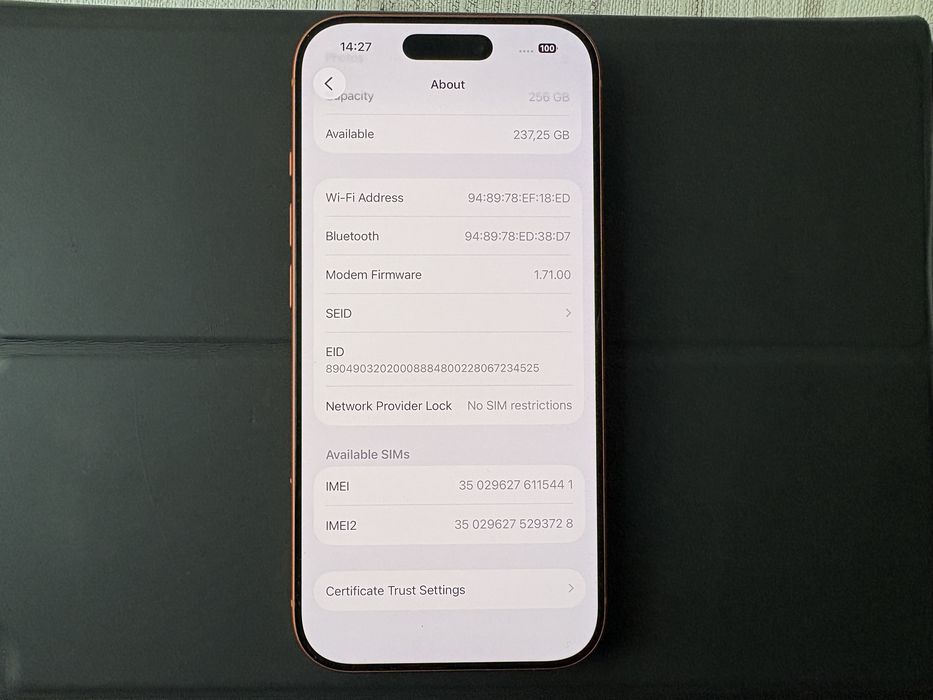 IPhone 17 pro 256гб Cosmic Orange