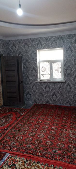 Qoskòl 1 de jer jay satiladi.