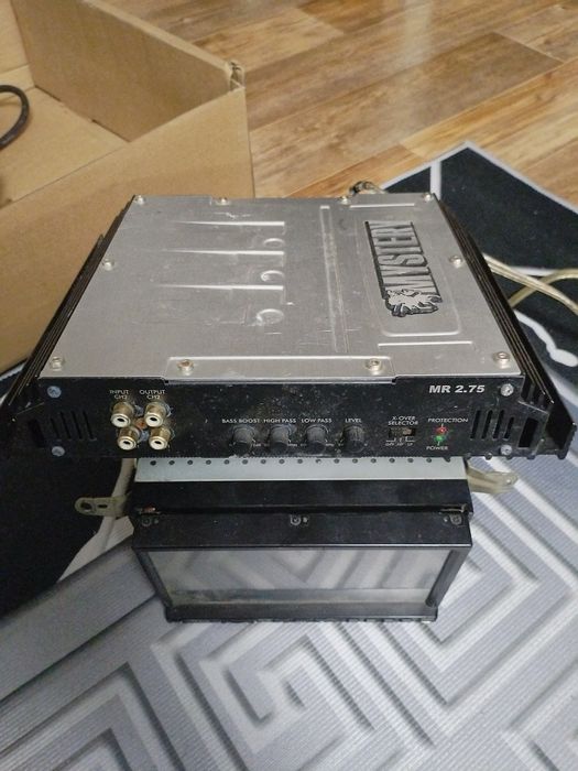 Продам автомагнитолу.