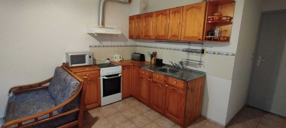 Дава се под наем Тристаен апартамент в Варна, Център - 60 кв.м за 450 € - Снимка #1