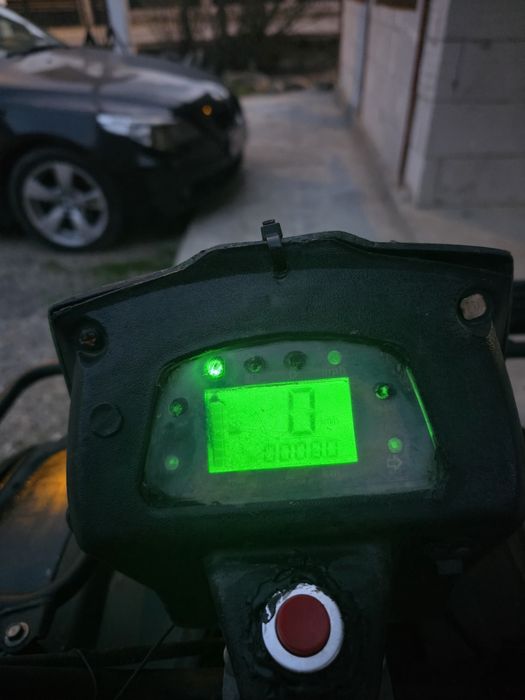 Vând sau schimb atv 150cc