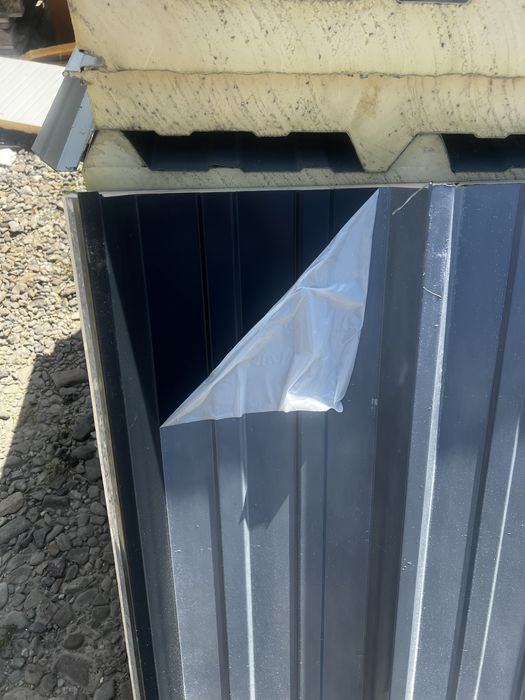 Panou Sandwich si Containere Modulare