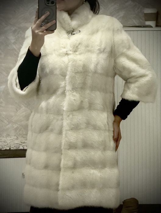 Продается норковая шуба