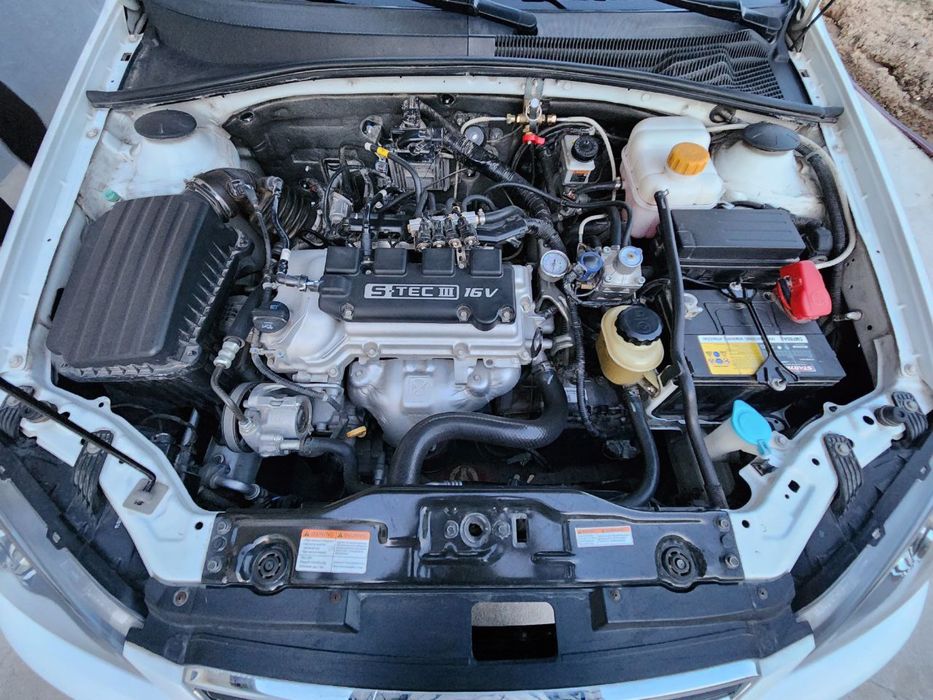 Chevrolet Gentra 19 3 poz avtomat Full Srochna