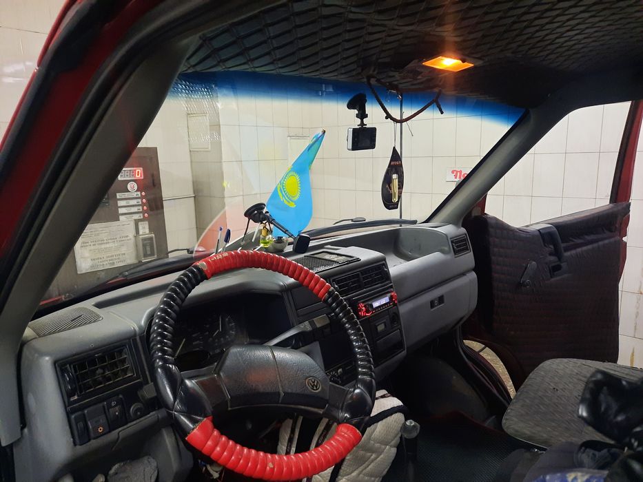 Фольцваген каравела Т4 продам