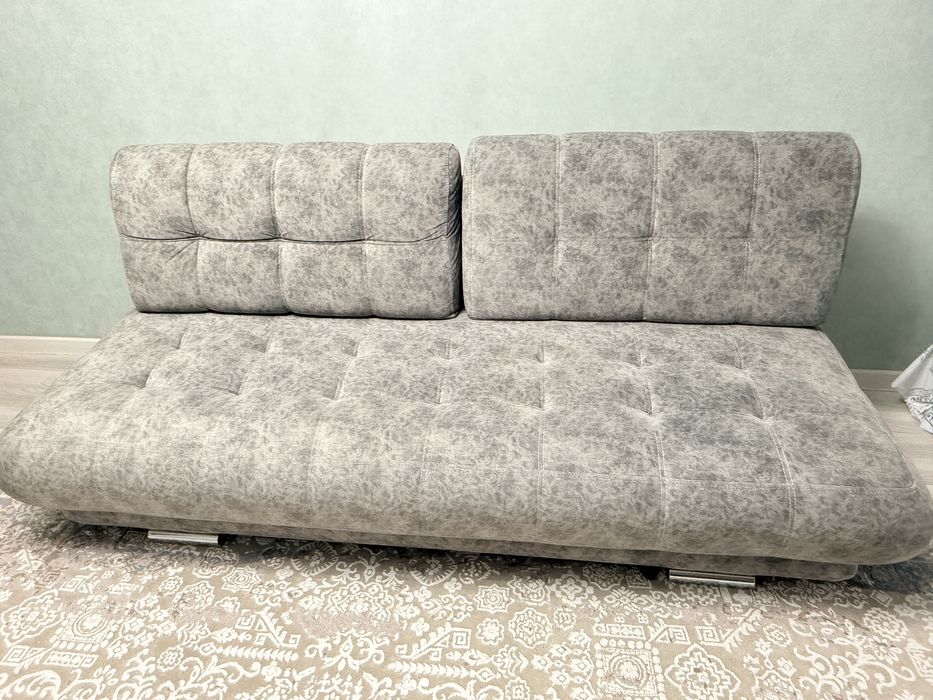 Продам диван раскладнои.