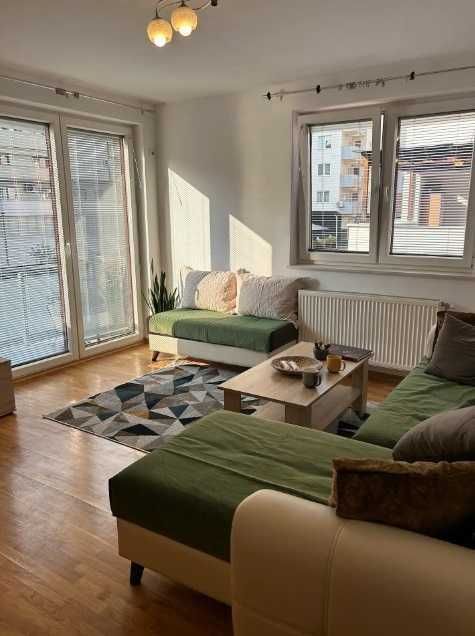 Дава се под наем Двустаен апартамент в София, Младост 2 - 74 кв.м за 362.1 € - Снимка #1