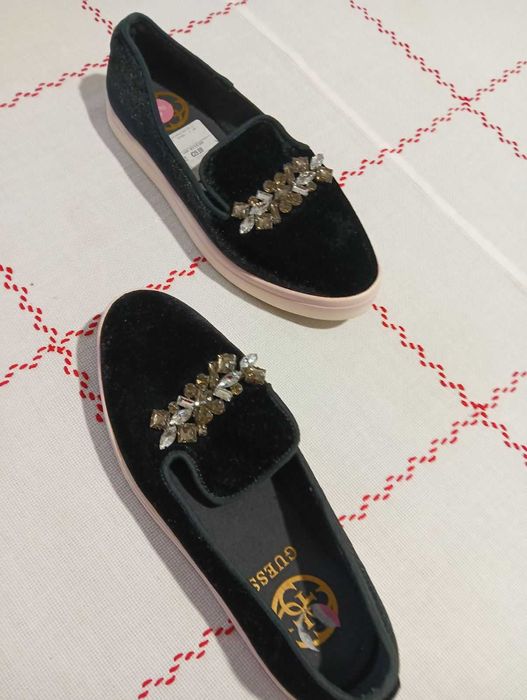 Дамски кецове GUESS