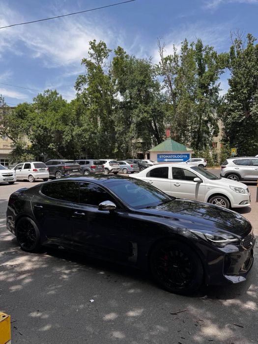 Kia Stinger Американец