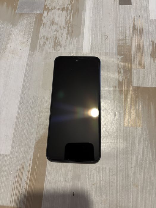 Телефон MI Redmi 10