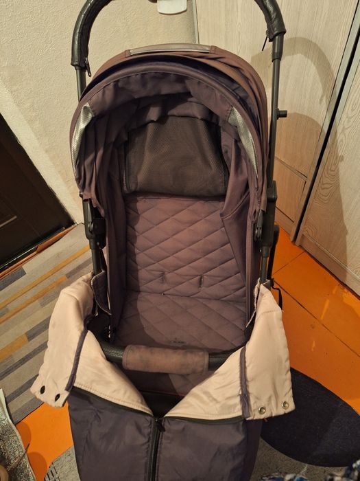 Коляска все в комплекте