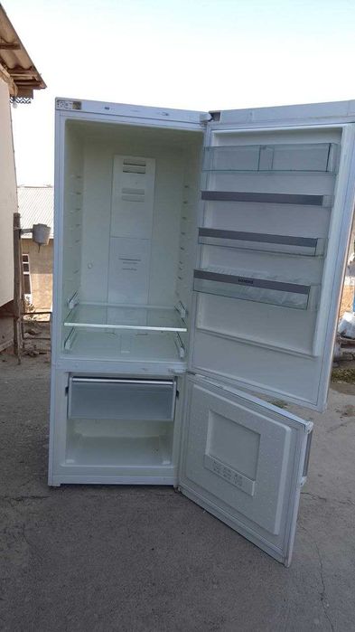 Xolodilnik sotiladi Samsung va Siemens Germanyada ishlab chiqilgan