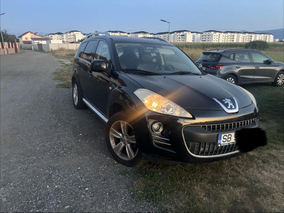 Peugeot 4007 diesal 7 locuri ,   4+4